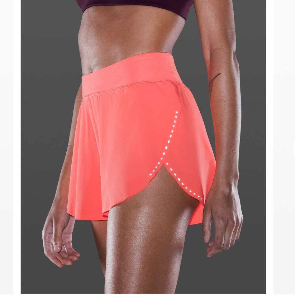 Lululemon find your pace / fast and free airflow 3" shorts - sunset - size 4